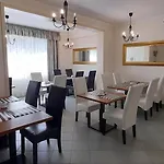 Hotel apartamentowy Astral Raszyn