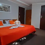 Astral Aparthotel Raszyn