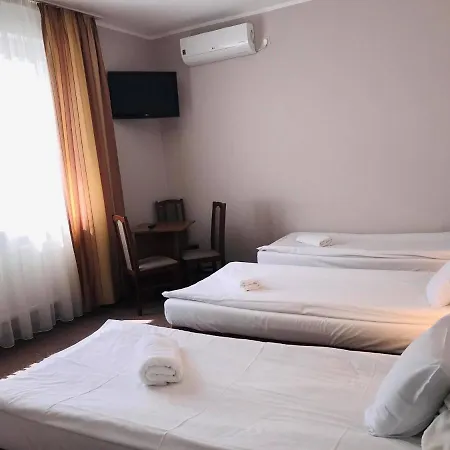 Aparthotel Astral