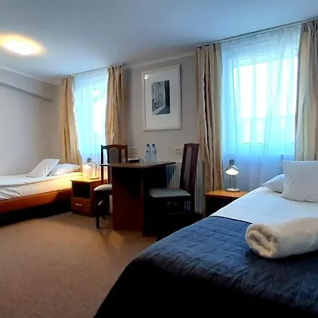 Astral Aparthotel Raszyn