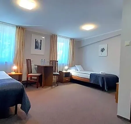 Aparthotel Astral Raszyn