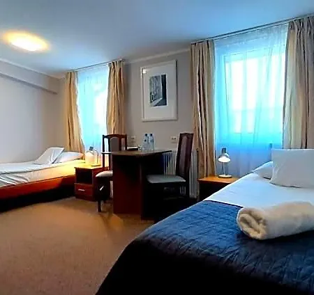 Astral Aparthotel 3*